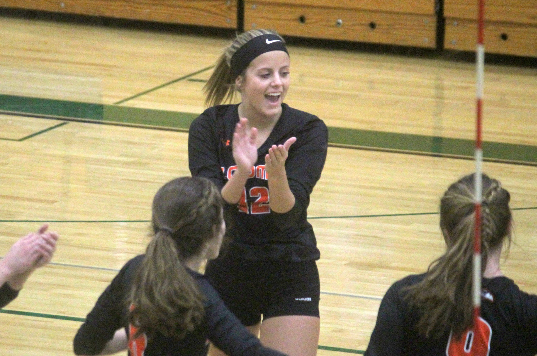 Bloomer volleyball at Osceola 10-31-19